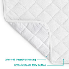 Biloban waterproof layer keeps the changing pad dry and protected.