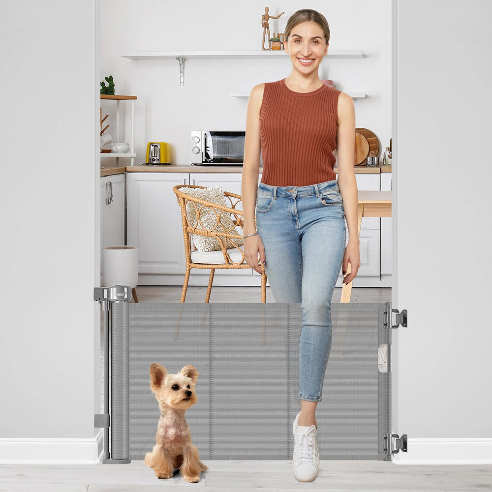 Bingguz Short Dog Gate doorway closed to keep pets out of restricted area