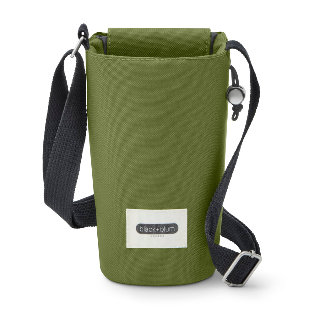 Black+Blum insulated bottle bag exterior in recycled PET for eco-friendly on-the-go hydration.
