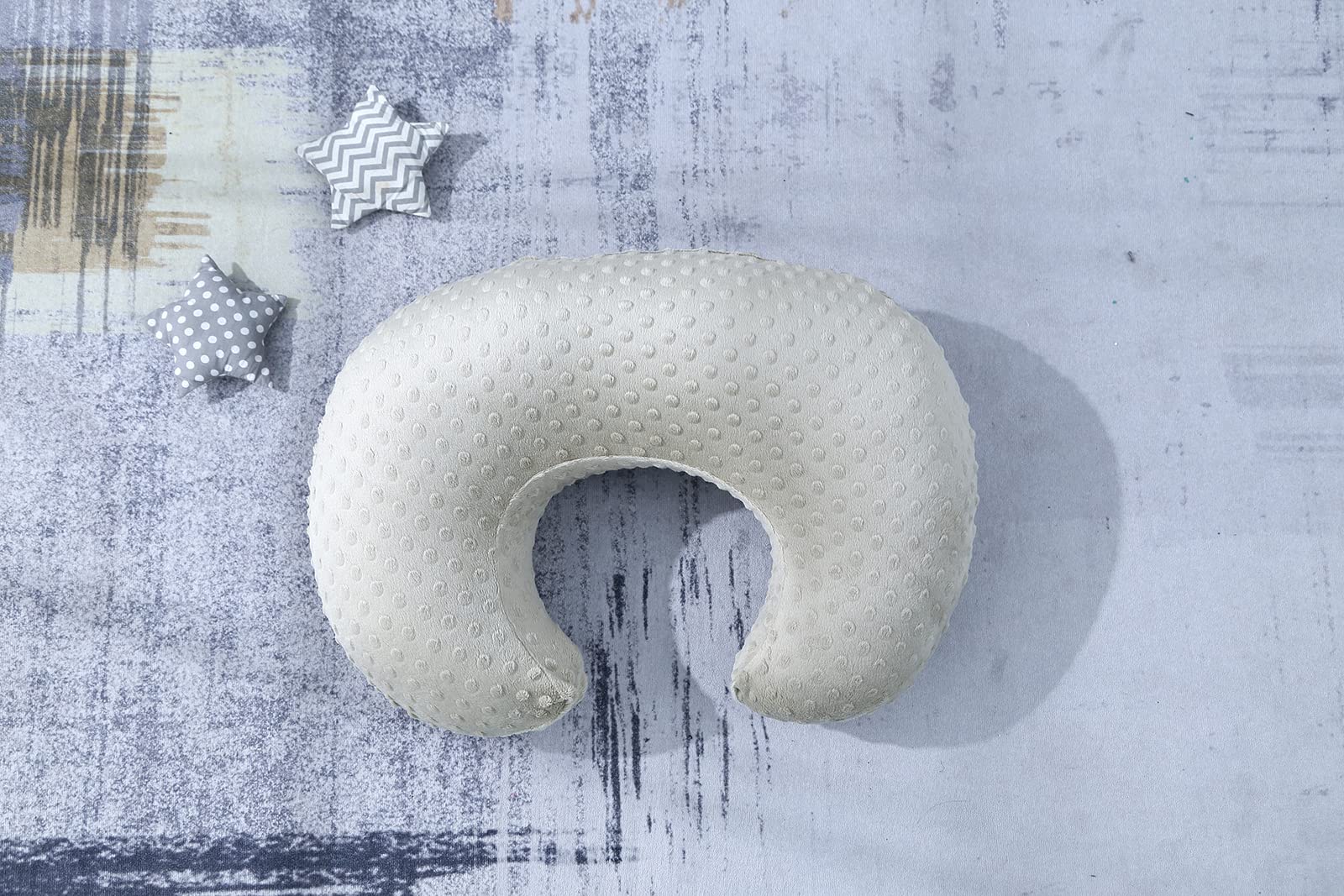 Blackleaf Baby nursing pillow cover makes a gift-ready option.