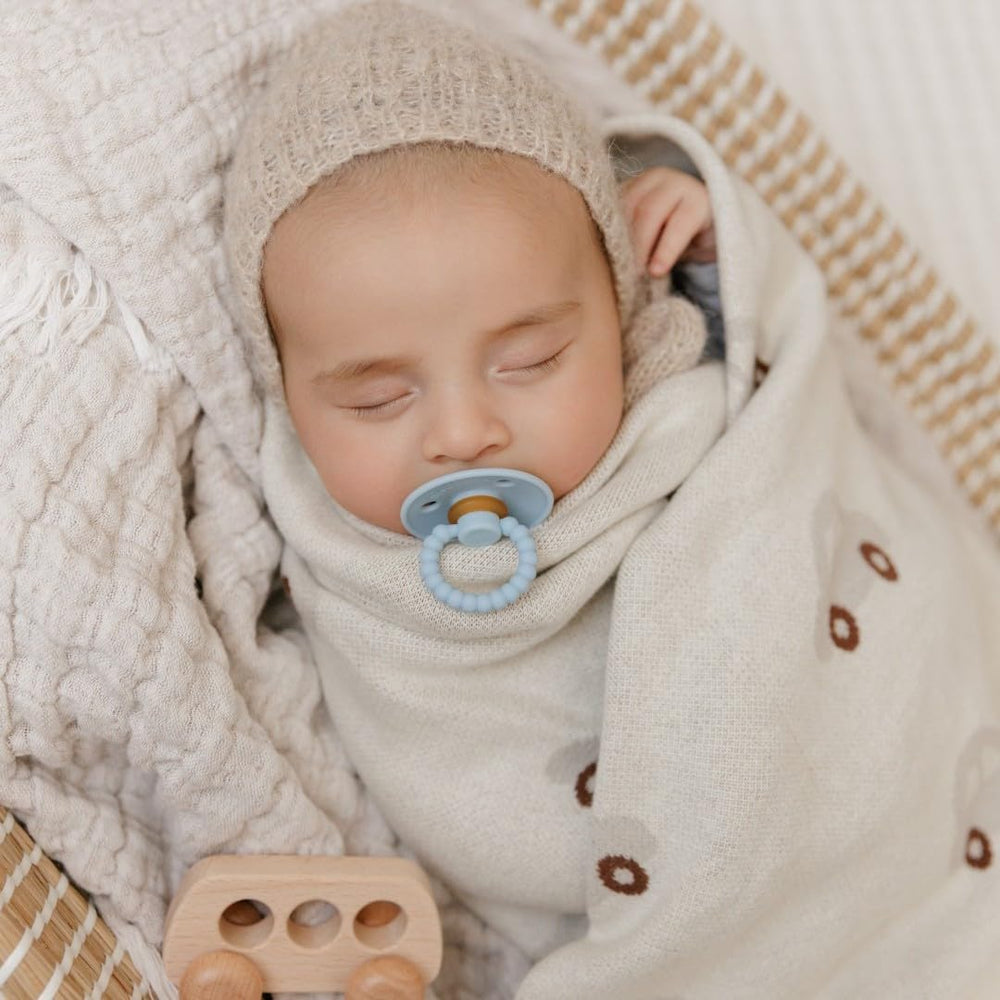 Bleu La La Luladream pacifier 0-18 months suitability supports early calm moments