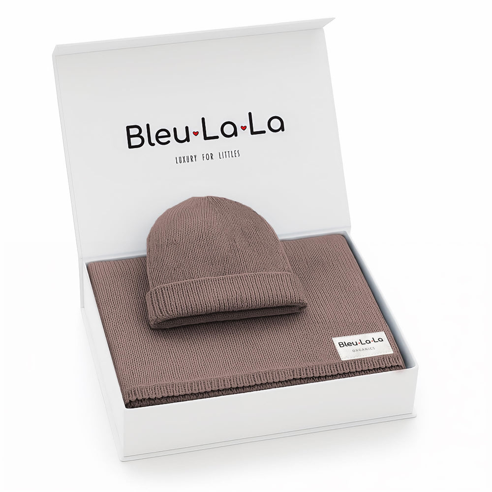 Bleu La La Luxe blanket milk chocolate soft close-up for newborn comfort.