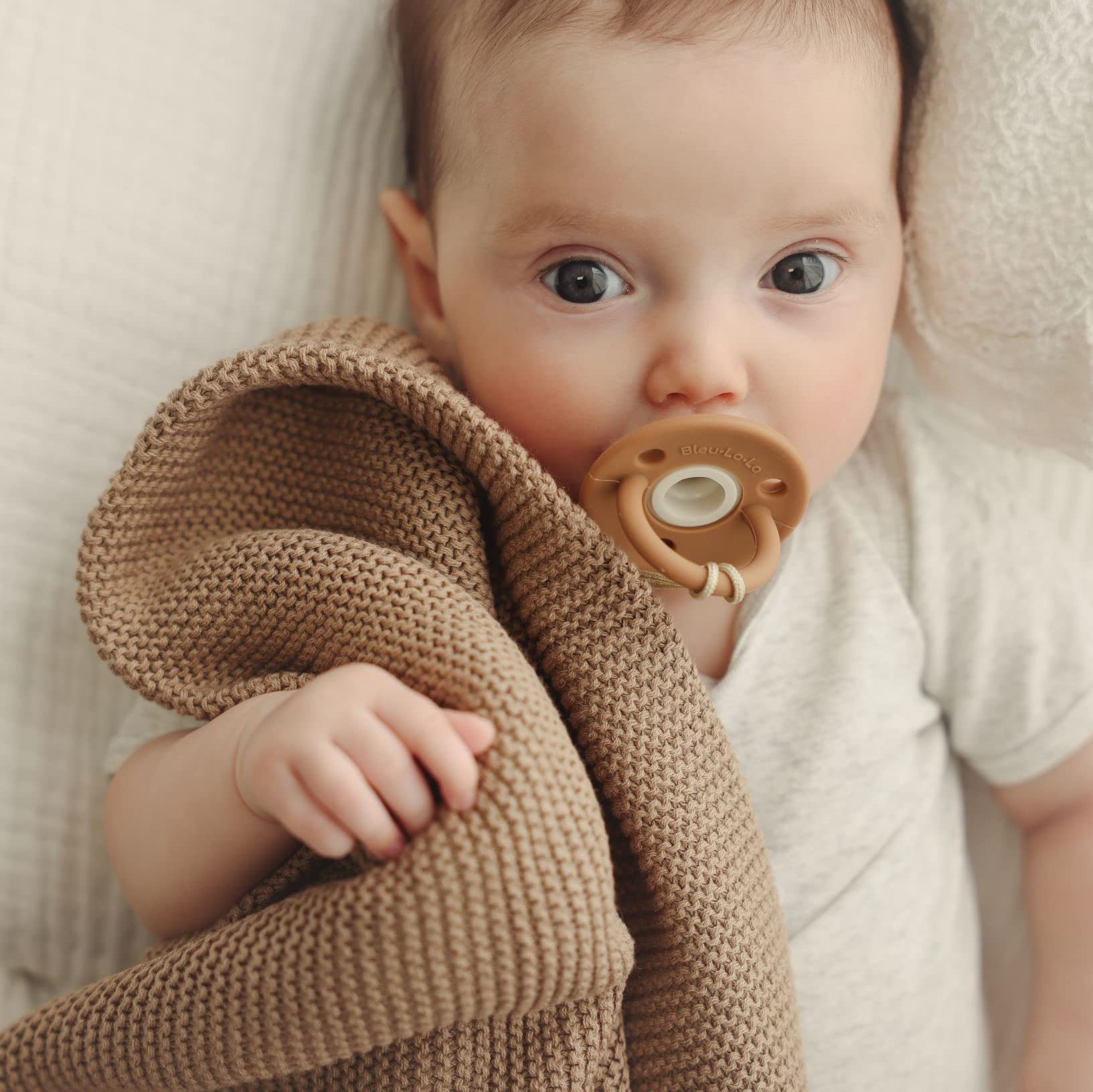 Bleu La La gift-ready blanket with monogrammed ribbon for thoughtful baby shower presents.