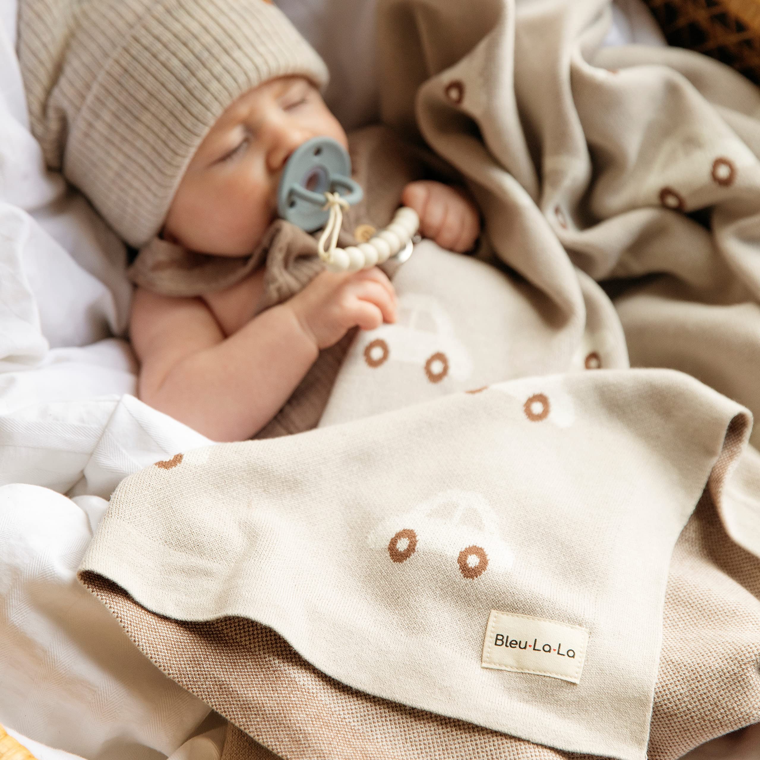 Bleu La La soft natural cotton material feels gentle.