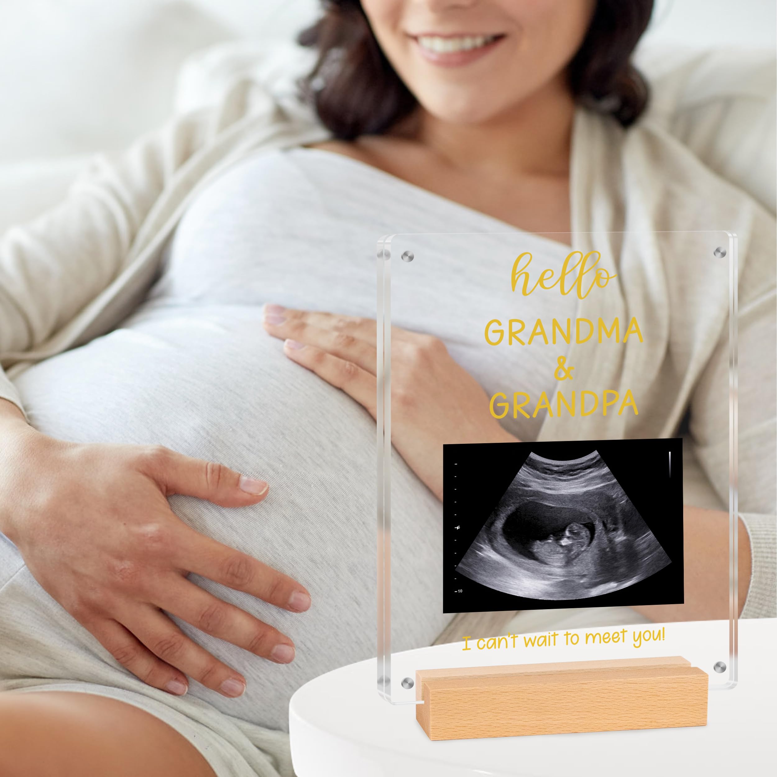 Blinking Stars protective film and gift-ready presentation enhance arrival.