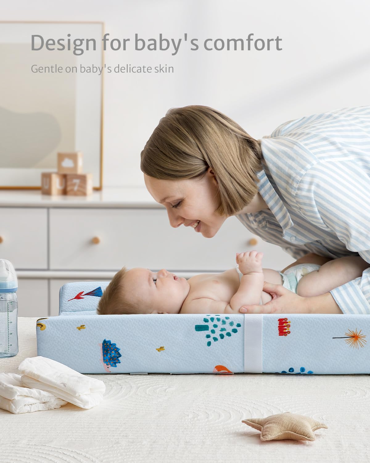 Blissful Diary changing pad foam interior contour demonstrates cozy diapering space