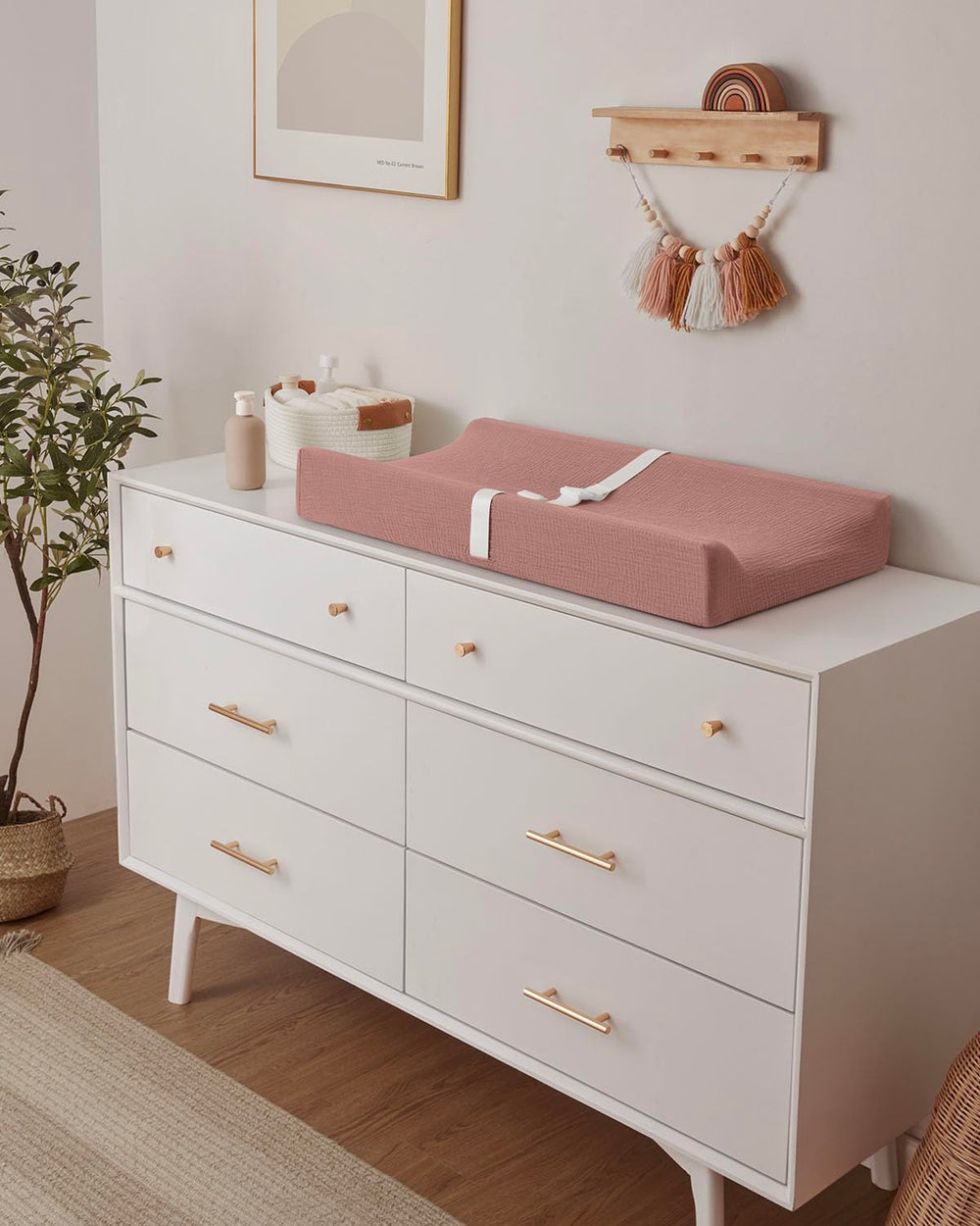 Blissful Diary non-slip bottom keeps pad steady on a dresser