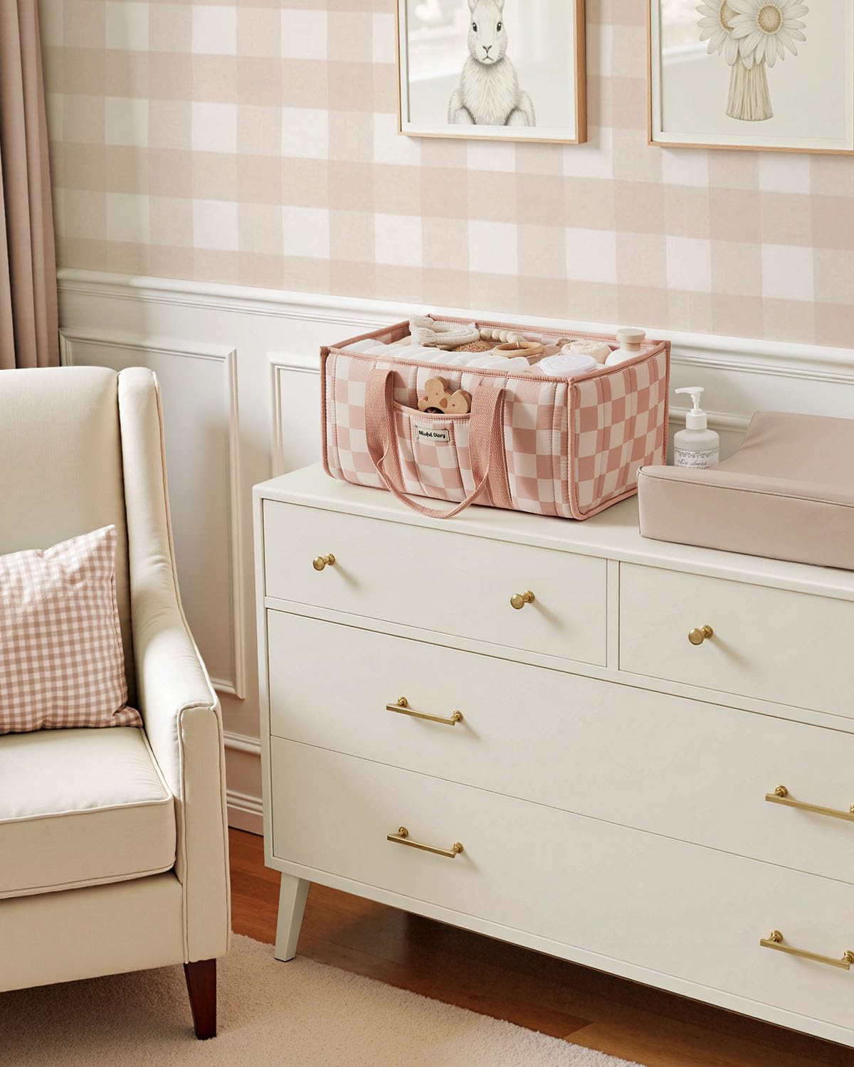 Blissful Diary long handles enable easy carrying between nursery, living room, and car.