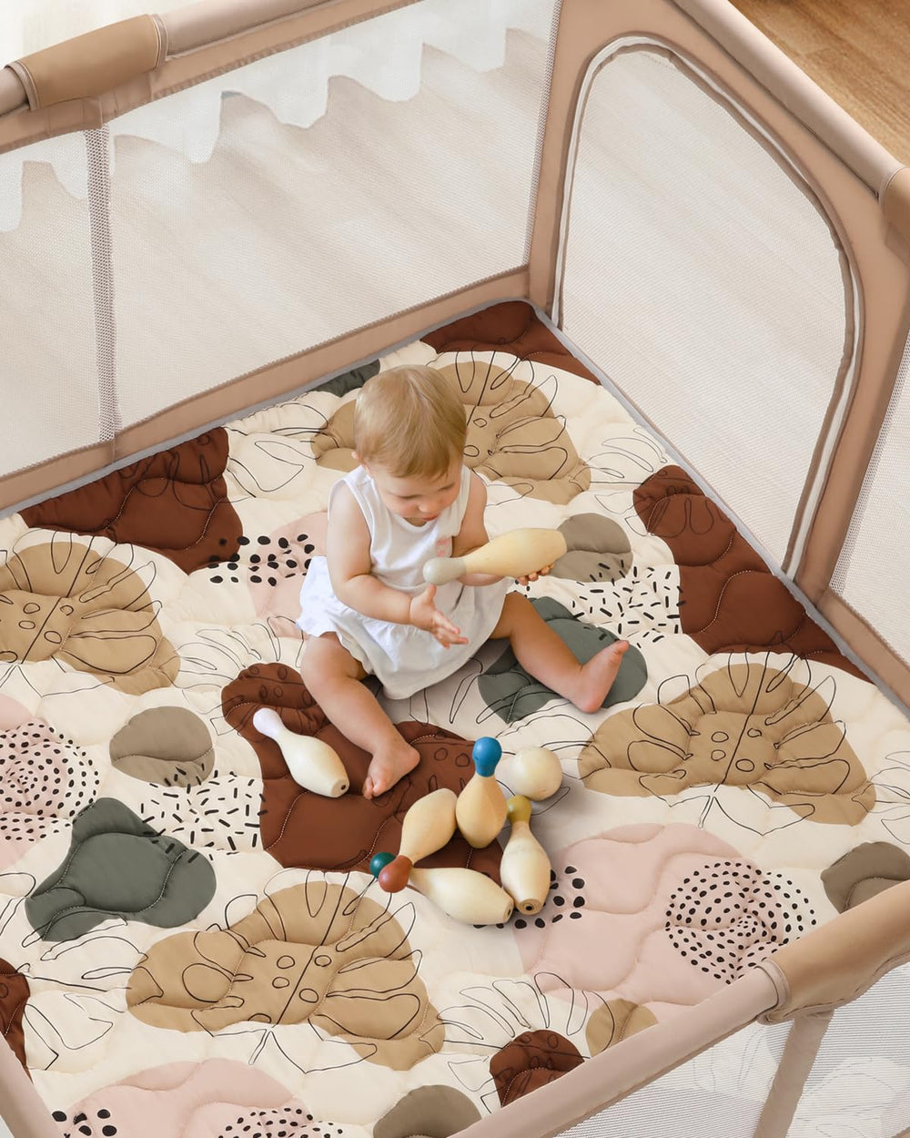 Blissful Diary machine-washable material simplifies cleaning after messes.
