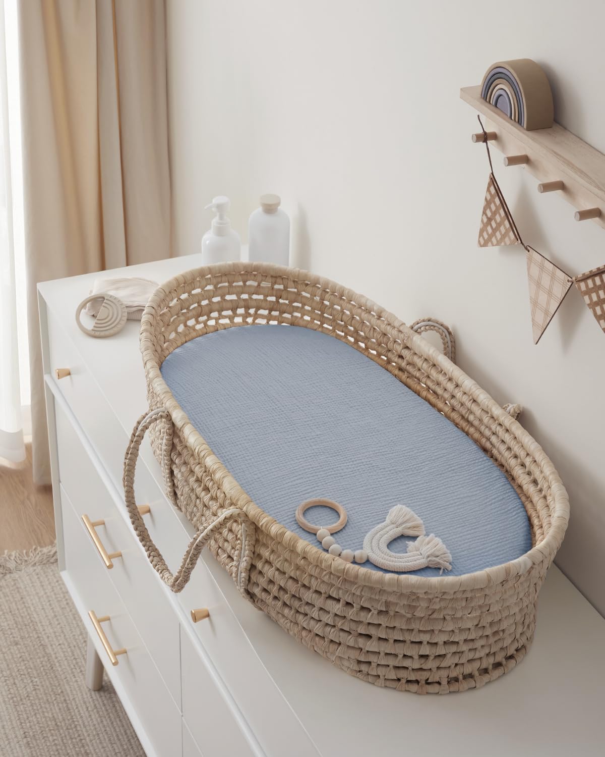 Blissful Diary two-pack set offers versatile nursery styling and easy changes.