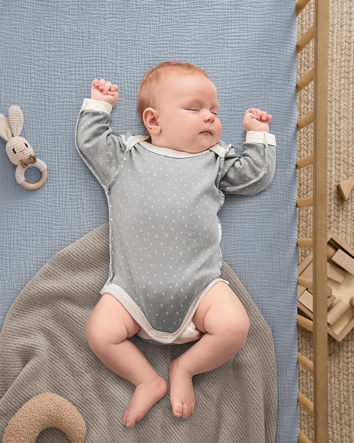 Blissful Diary muslin crib sheet double-layer fabric, durable and gentle on skin