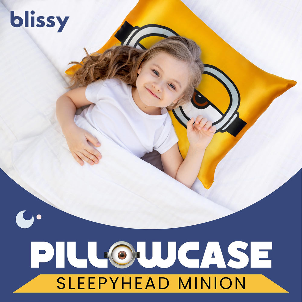 Blissy Toddler Silk Pillowcase hypoallergenic surface supports comfortable sleep.