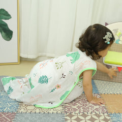 BLOOMSTAR lightweight infant sleep sack worn by baby highlights easy mobility.
