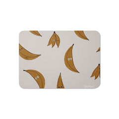 Blooom Banana placemat for mealtime keeps spills contained and surfaces tidy.