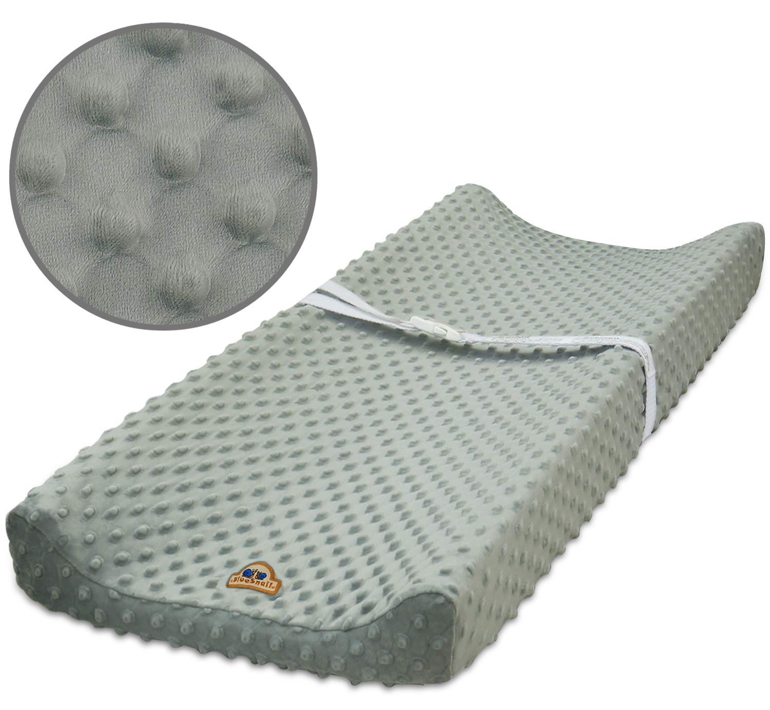 BlueSnail changing pad cover 2-pack front packaging suggests value and convenience