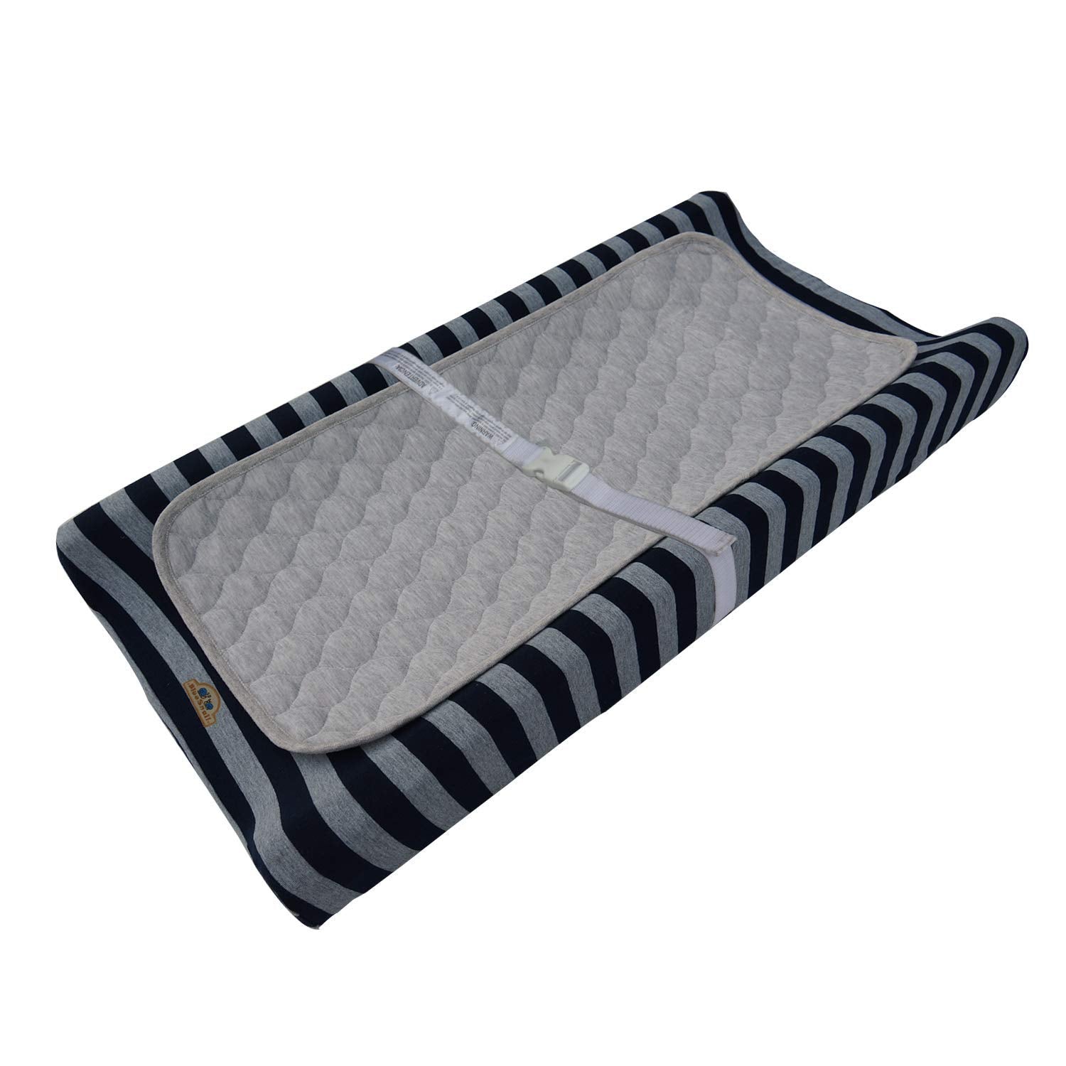 BlueSnail Changing Pad Liner is machine washable for quick cleanup and reuse