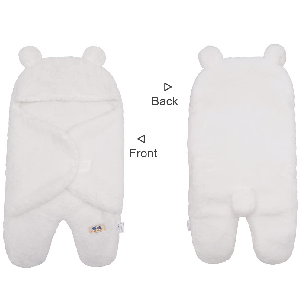 BlueSnail newborn swaddle-hook-closure easy-use design speeds soothing changes.