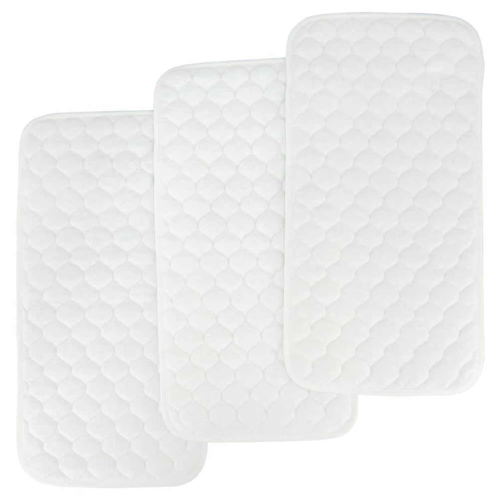 BlueSnail Quilted changing pad liner packaging shows a durable, ready-to-use set for quick diaper changes.
