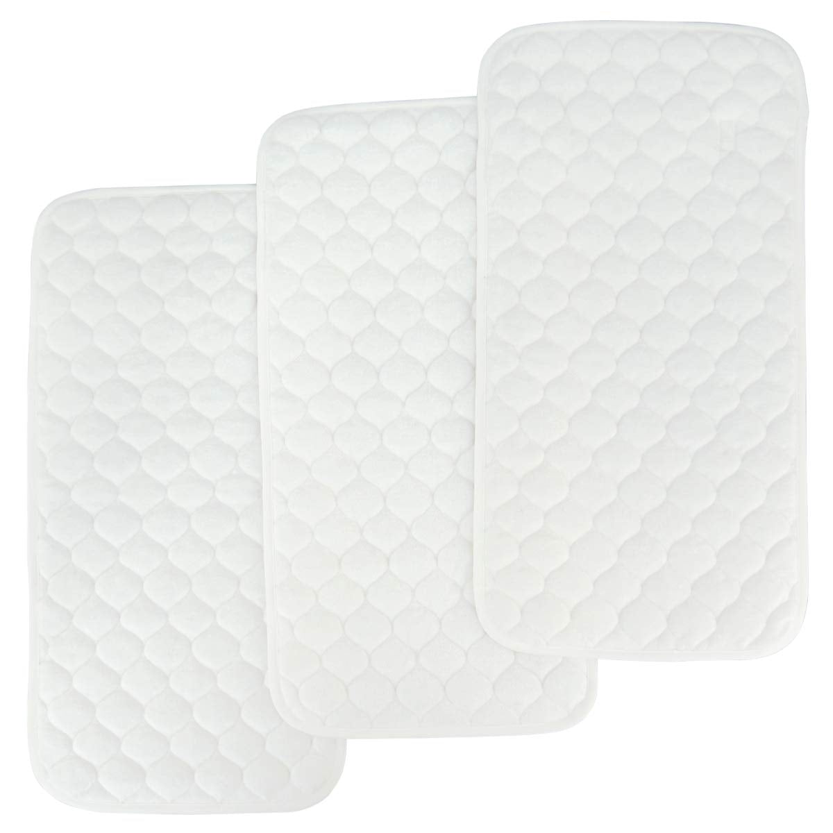 BlueSnail Quilted changing pad liner packaging shows a durable, ready-to-use set for quick diaper changes.
