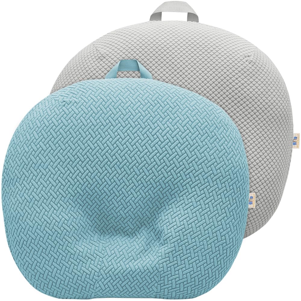 BlueSnail Strechy newborn lounger cover in Lake Blue on a baby lounger for soft comfort.