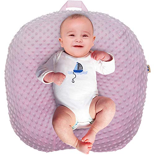 BlueSnail Strechy Newborn Lounger Cover fit shows snug, secure fit on most loungers
