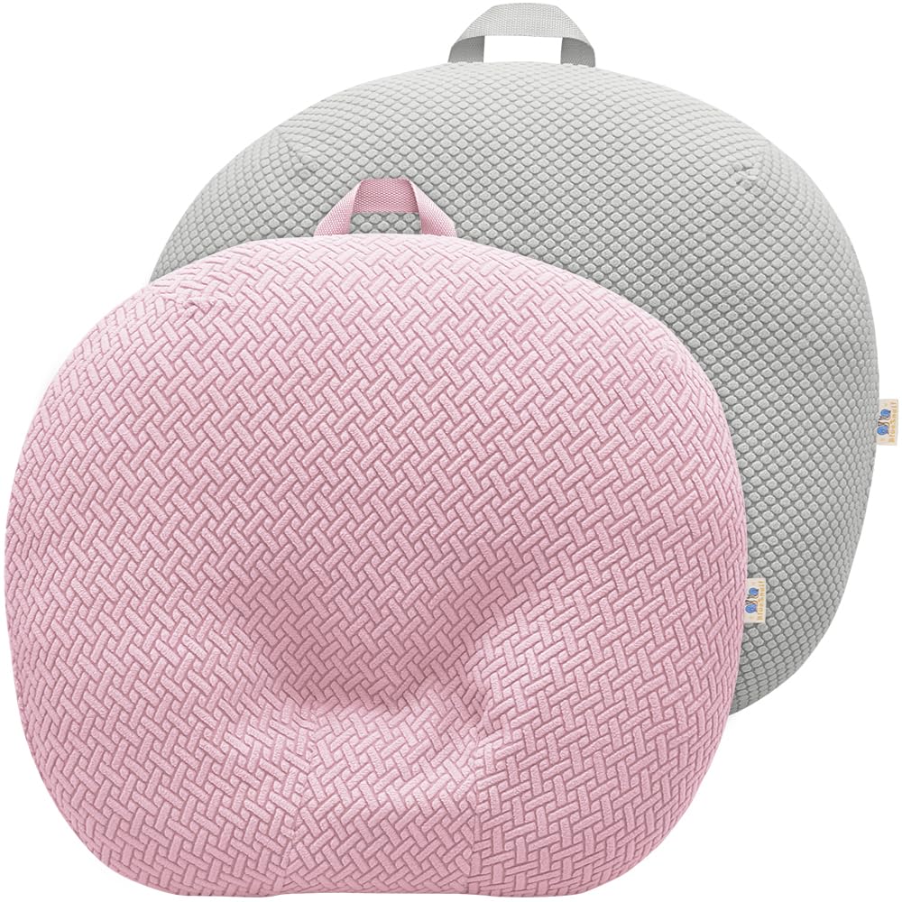 BlueSnail stretchy newborn lounger cover pink closeup, ultra-soft surface ideal for delicate skin