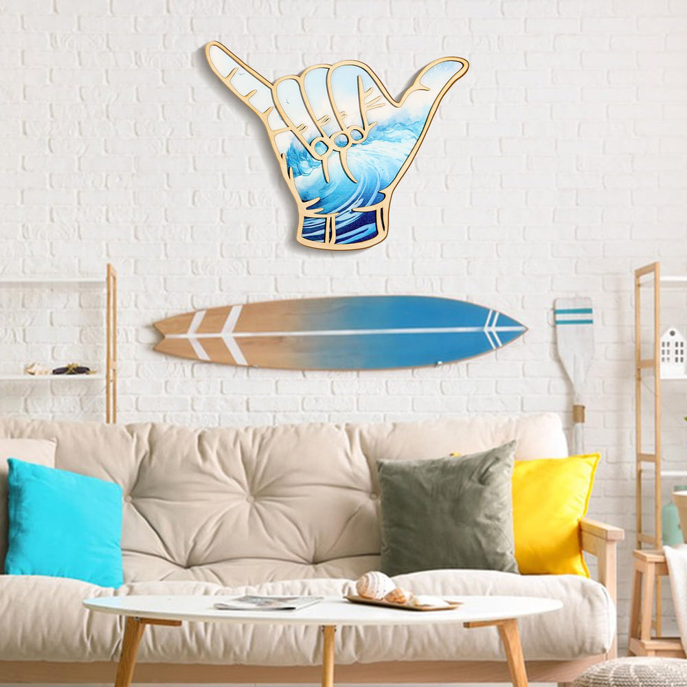 Bnesi beach-themed room decor brings sunny, relaxed vibe to spaces.