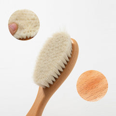 BoAn wooden baby brush showcased during bath time for gentle cleansing.