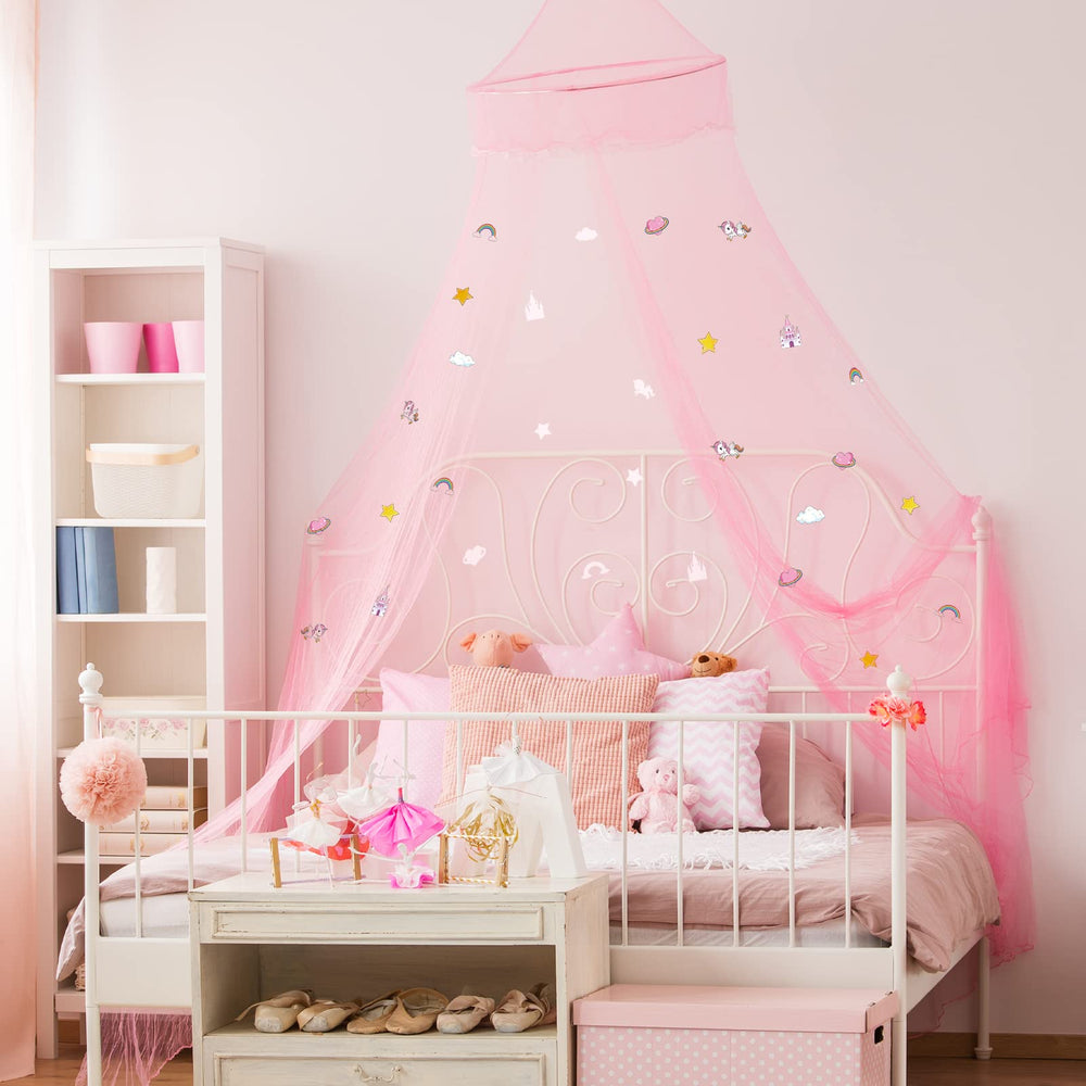 Boao glow-in-the-dark canopy adds gentle illumination for imaginative play.