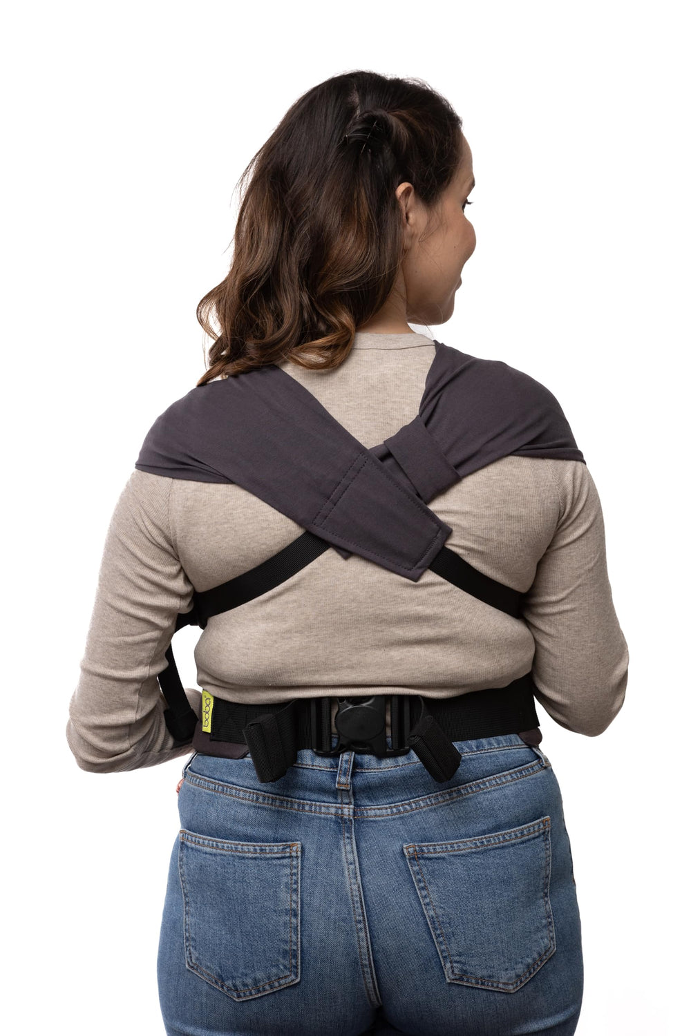 Boba Bliss charcoal color provides a versatile, stylish carry option for parents.