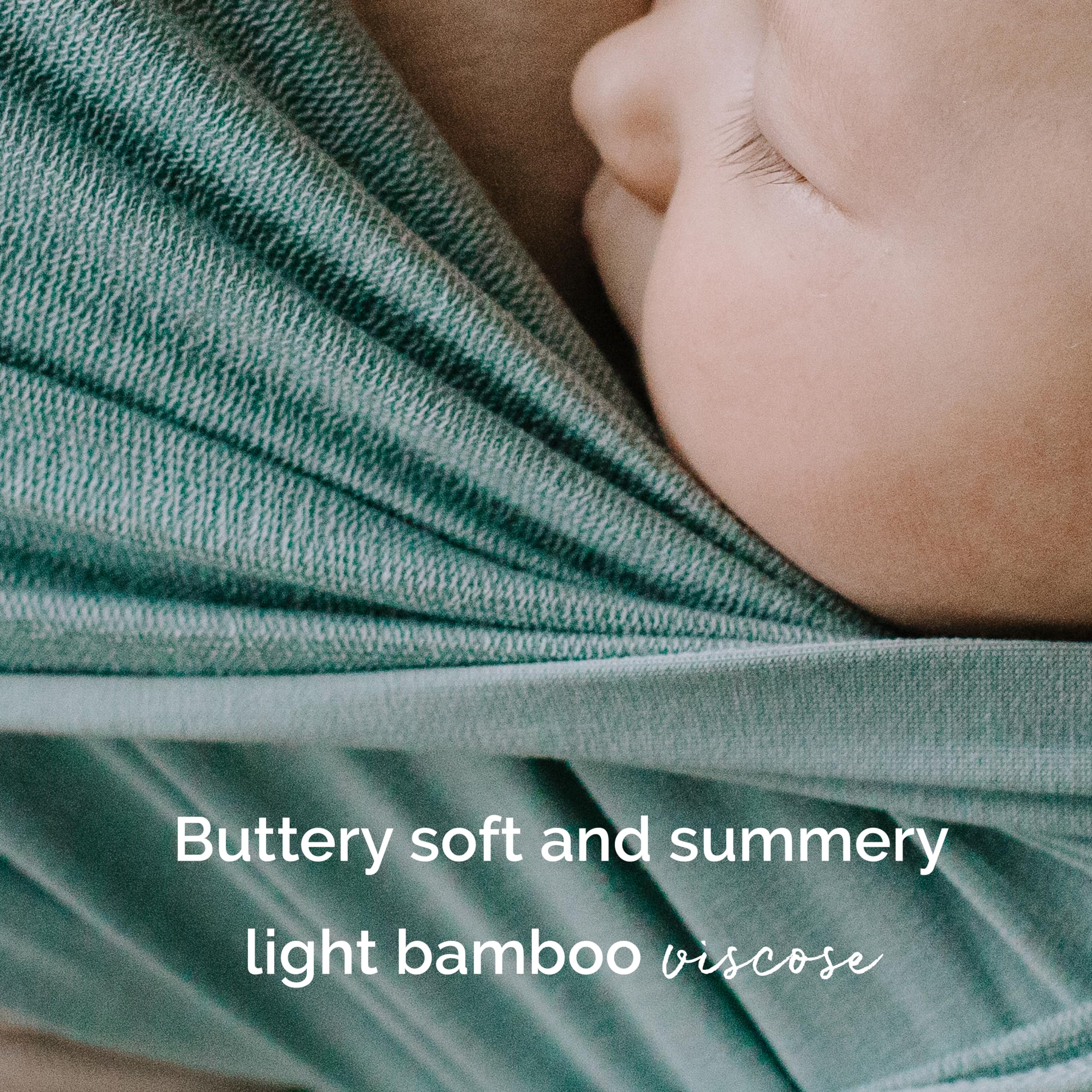 Boba Serenity Sea Mist one-size-fit design reduces sag for all parents.