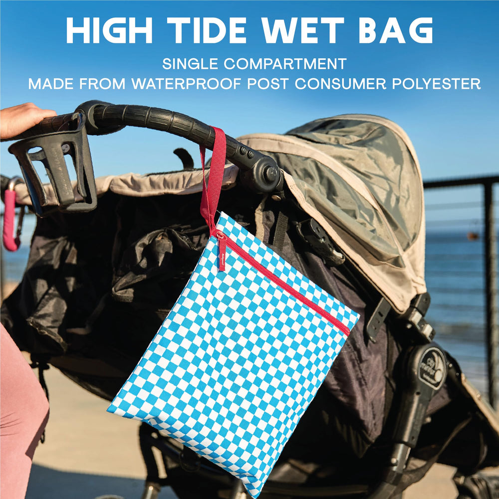 Bodysurf wet bag baby-essentials keeps cloth diapers organized during outings.