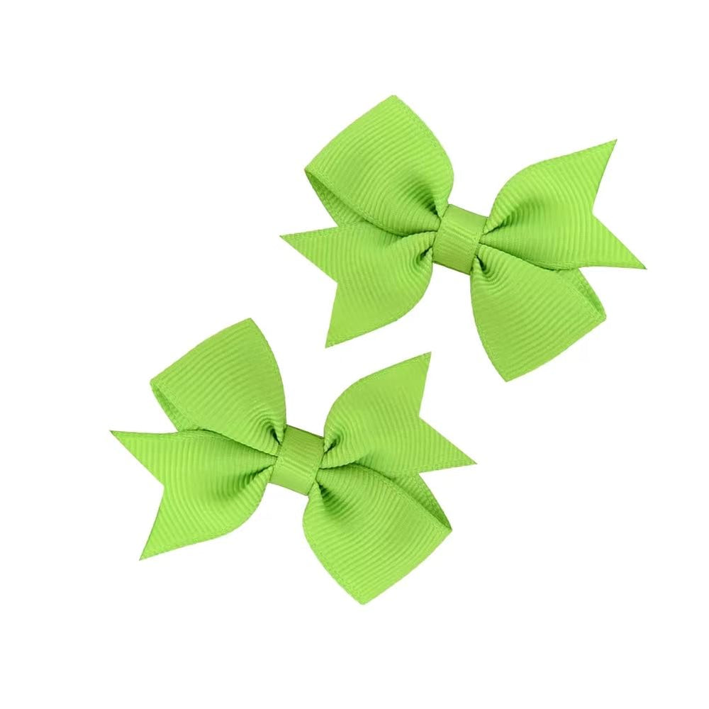 BOENBE LOVED baby hair bows green clip closeup showing fabric-covered grip for secure wear.