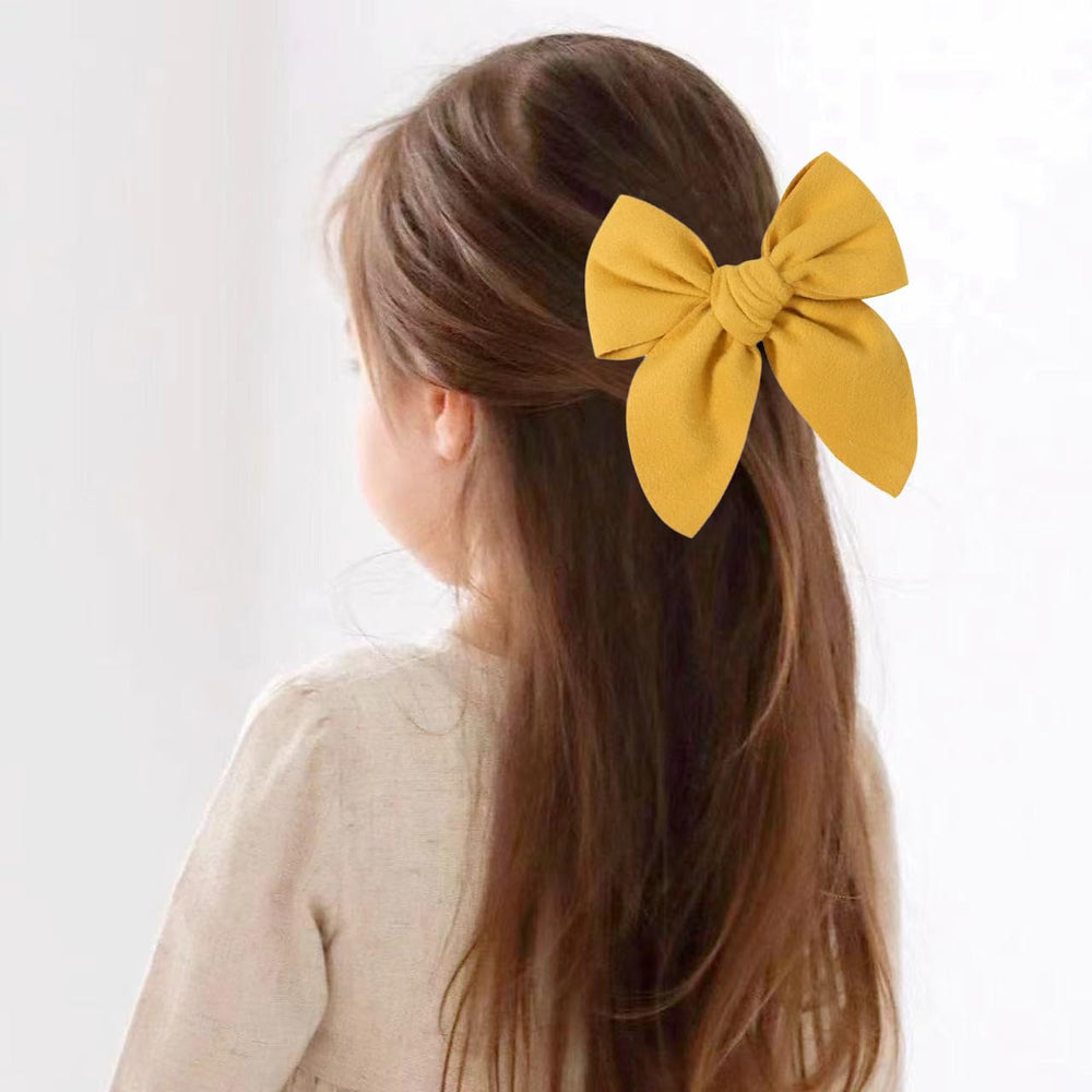 BOENBE LOVED gift-ready yellow bow ideal for birthdays.