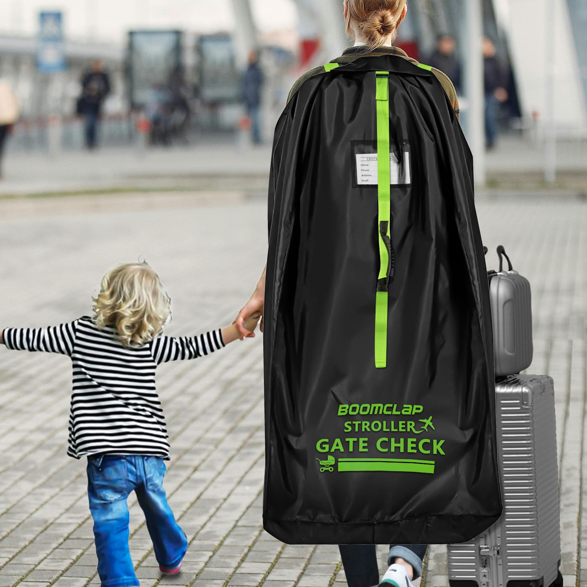 BOOMCLAP-stroller-bag-travel-strap demonstrates secure closure and easy-carry on trips