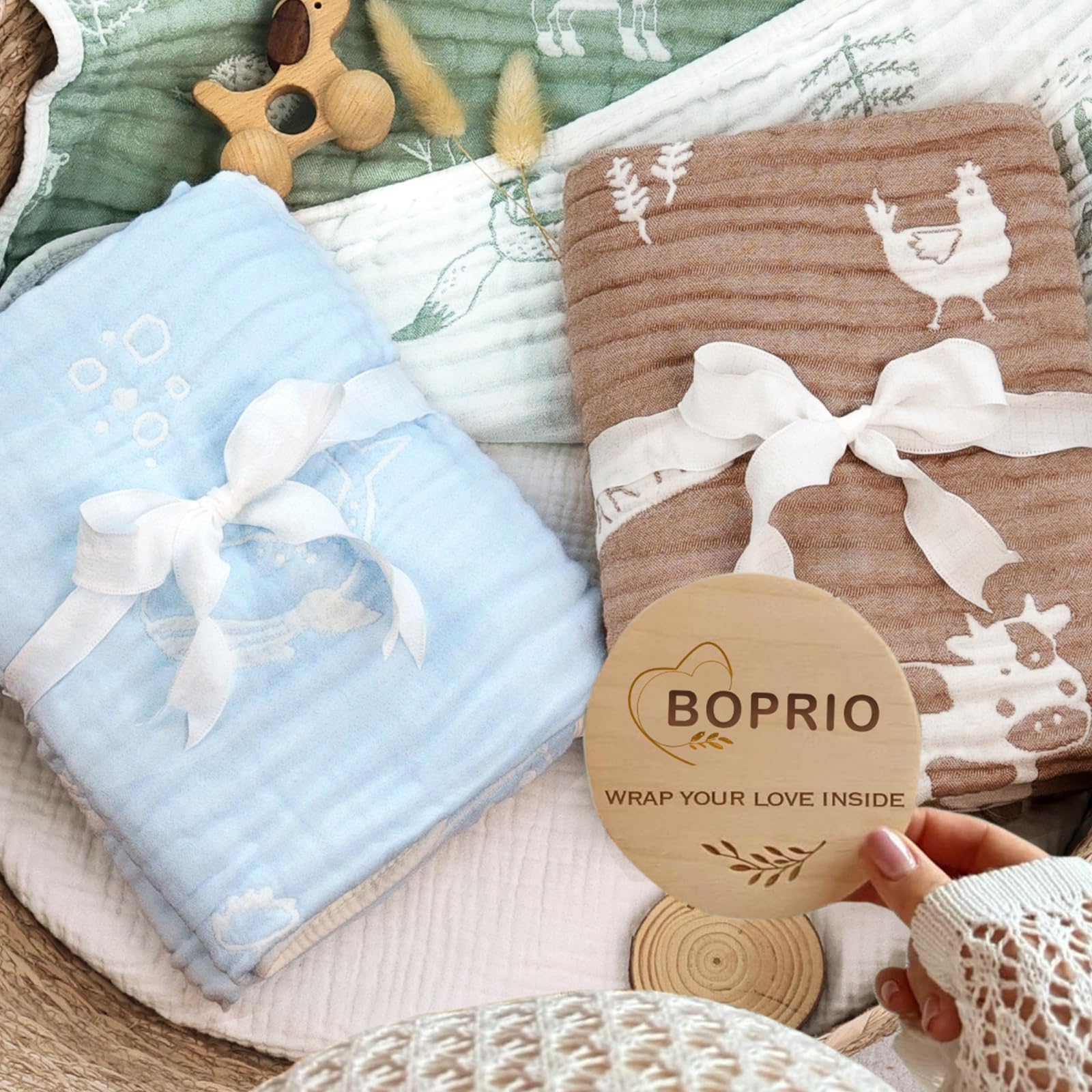 BOPRIO muslin blanket Fox Sage Green gift-ready packaging for new parents.