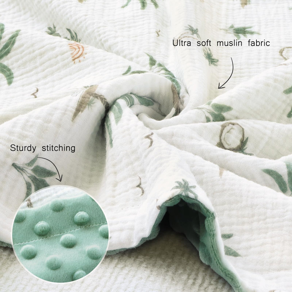 BOPRIO muslin blanket on baby bed showcasing size and softness.