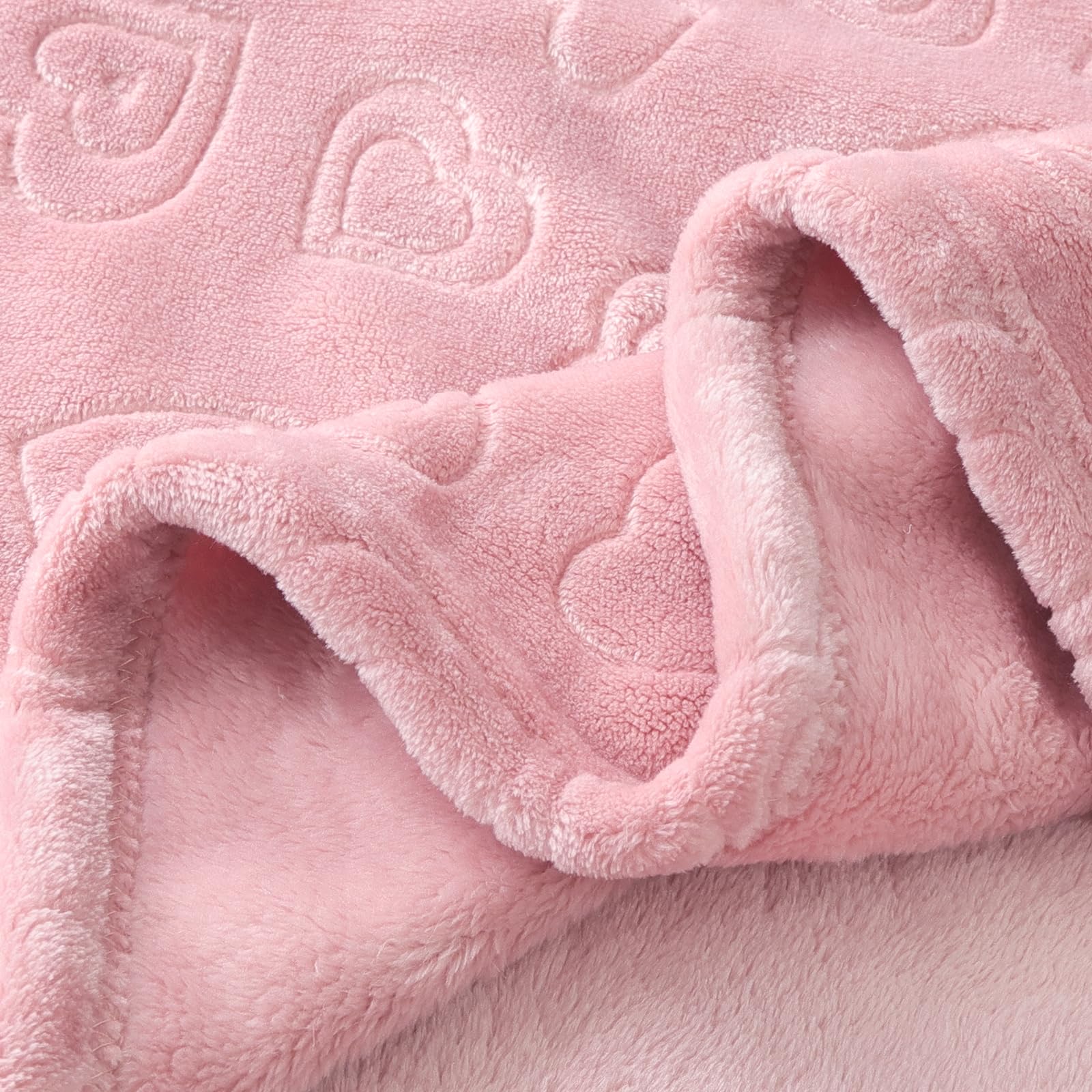 BORITAR 30x40-inch blanket shown in stroller for versatile infant comfort