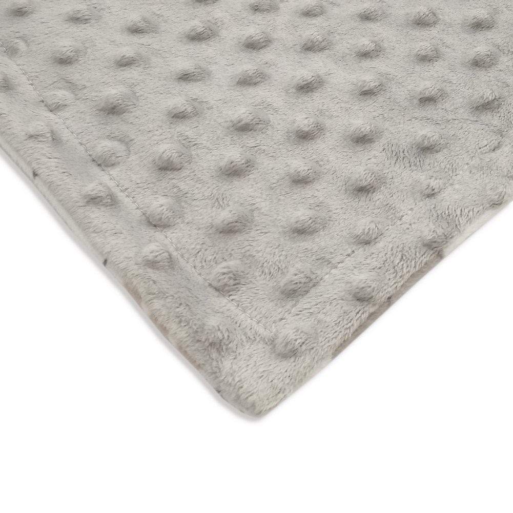 BORITAR baby blanket lovely-animals-print features friendly design for calming nursery moments