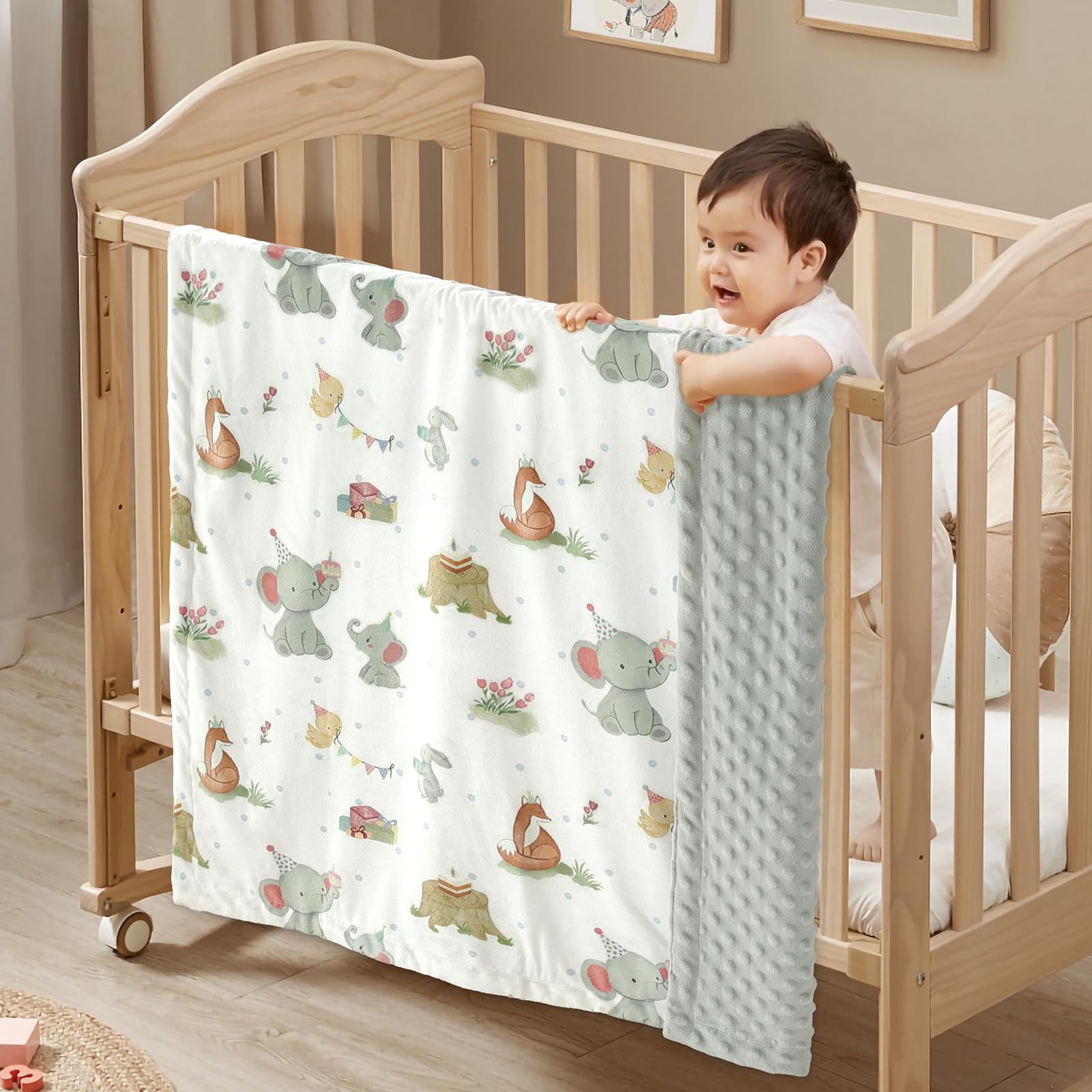 BORITAR baby blanket changing-pad tummy-time companion supports daily routines.