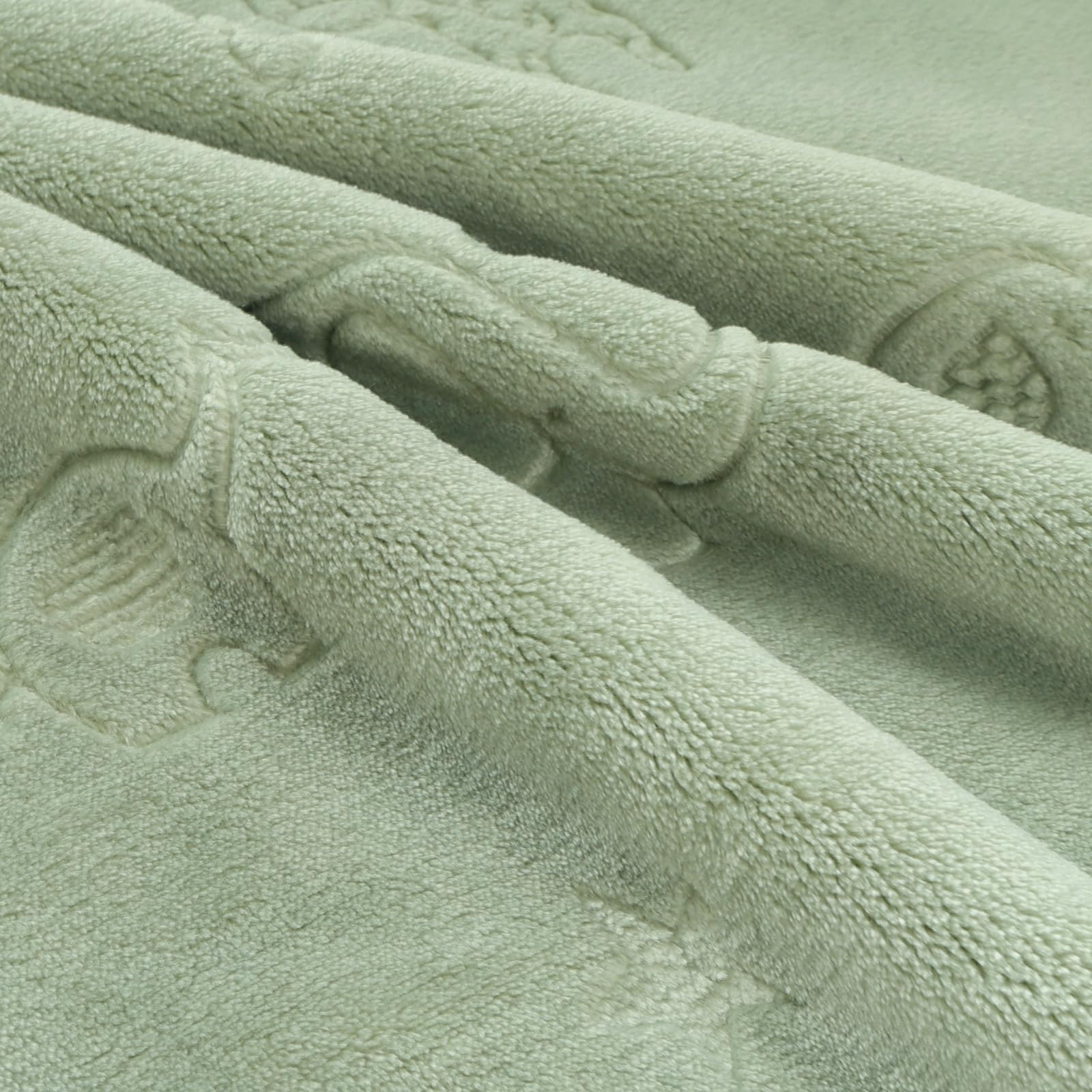 BORITAR 30x40 inch blanket shown in stroller and crib for versatility