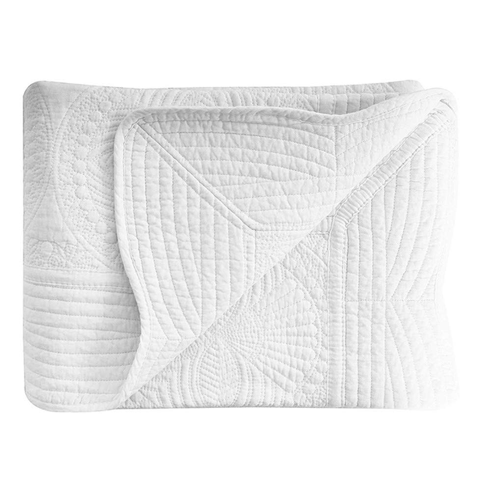 Boruiann House White Baby Quilt with embossed texture for warmth and durability