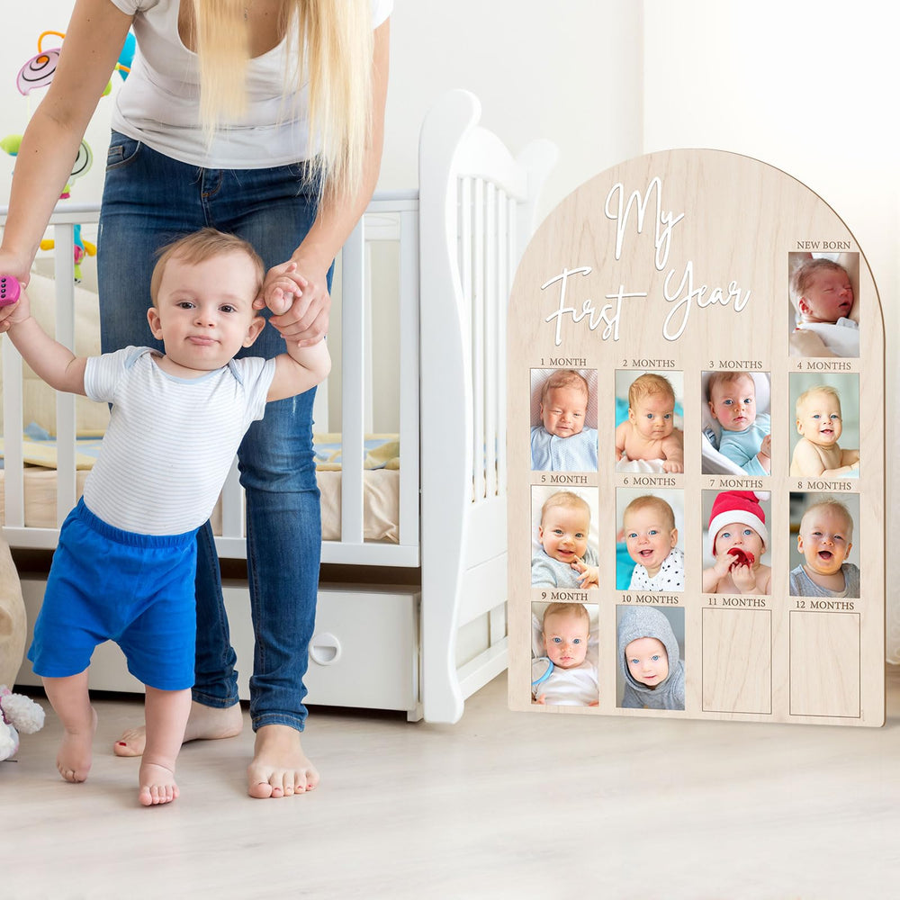 Bosctanuc wall-shelf display image shows versatile placement in nursery or living room