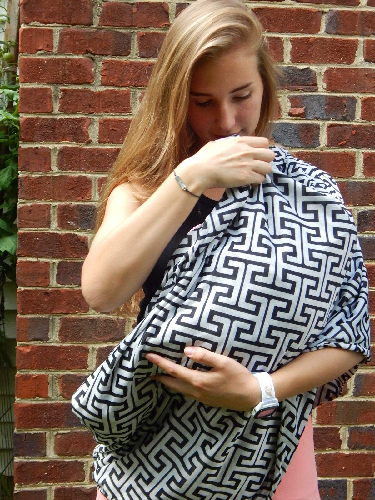 Bozeman Baby Company infinity nursing scarf front-coverage demonstrates privacy during feeding