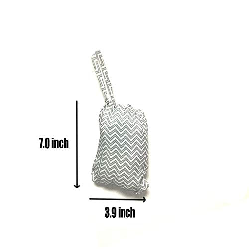 Brain Architect Child gray chevron BPA-free polyester promotes safe washing.