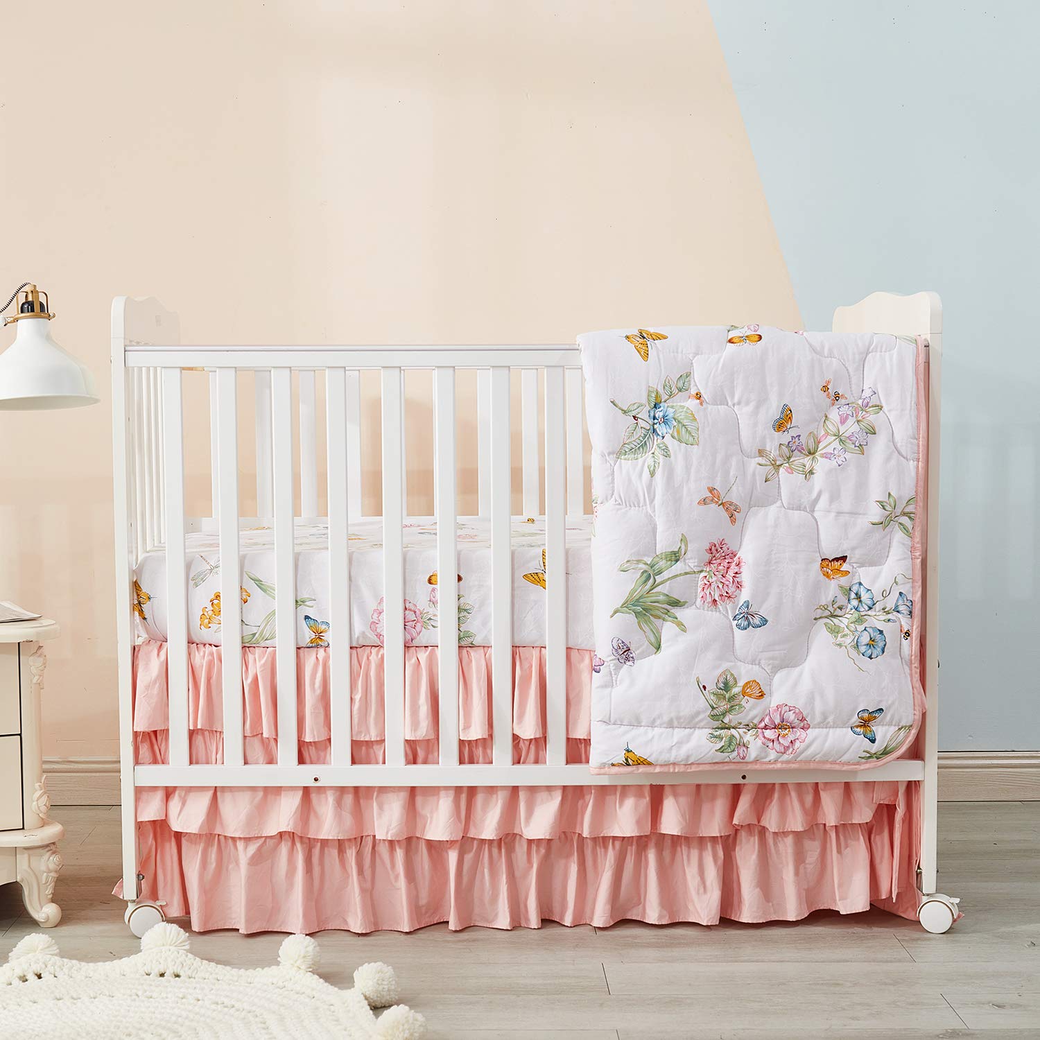 Brandream 100% Egyptian cotton sateen fabric closeup emphasizes silky feel and machine-washable durability