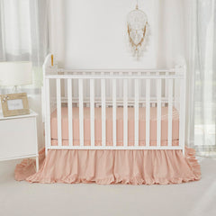 Brandream 4-sided dust ruffle fits standard crib for a tidy crib edge.
