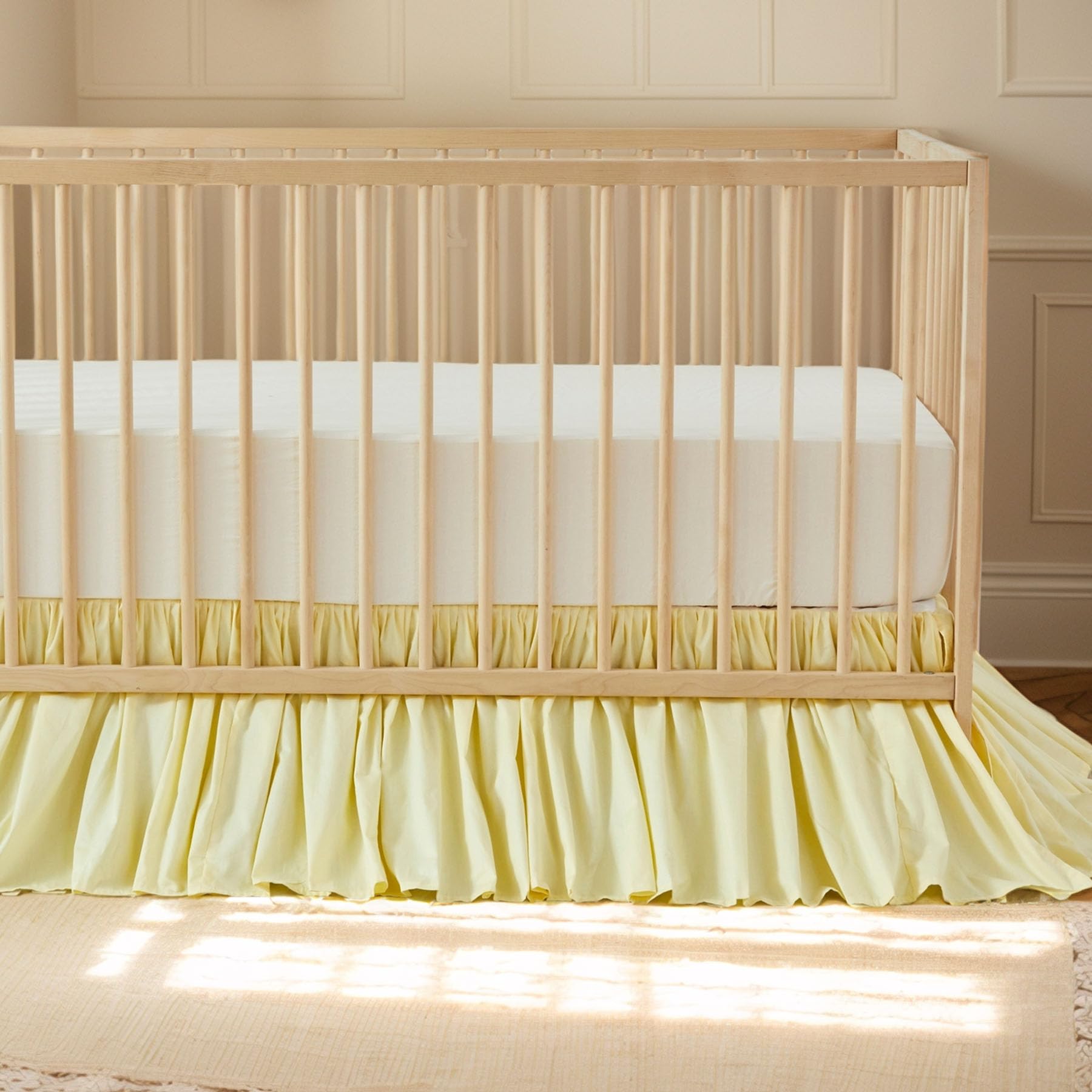 Brandream Gathered Crib Skirt care-ready image showing machine washable fabric