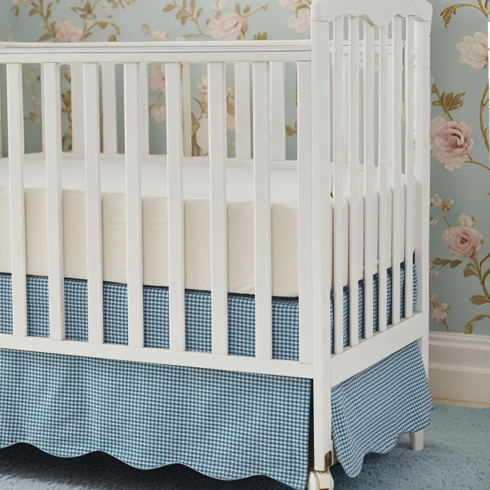 Brandream four sided scalloped crib skirt demonstrates full coverage