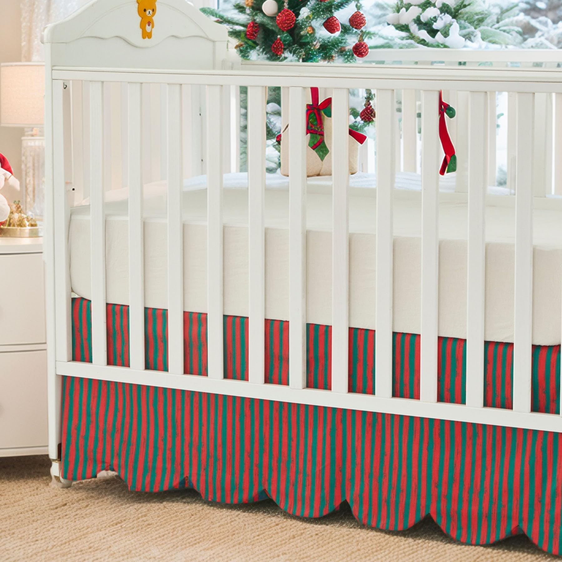 Brandream scallop edge crib skirt elevates a chic, versatile nursery look.